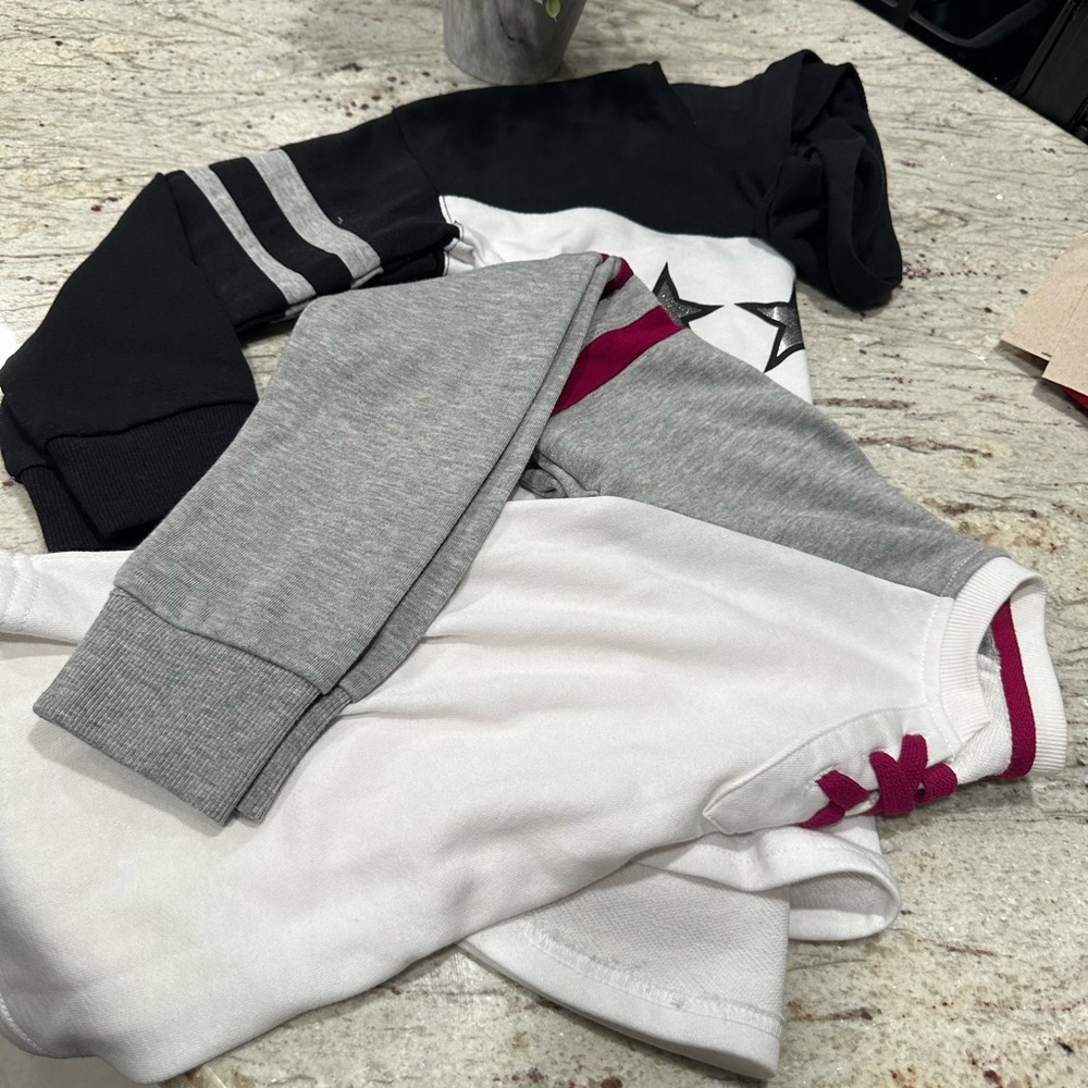 NWT 2 girls hoodie sweatshirts size small 7/8